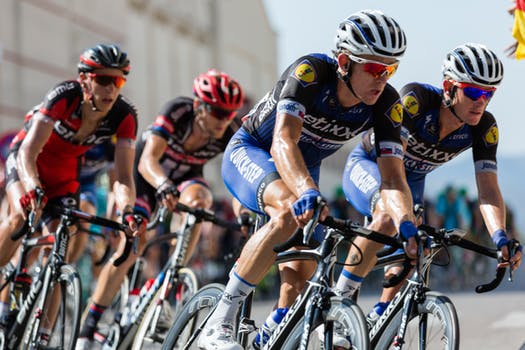 cycling triathletes